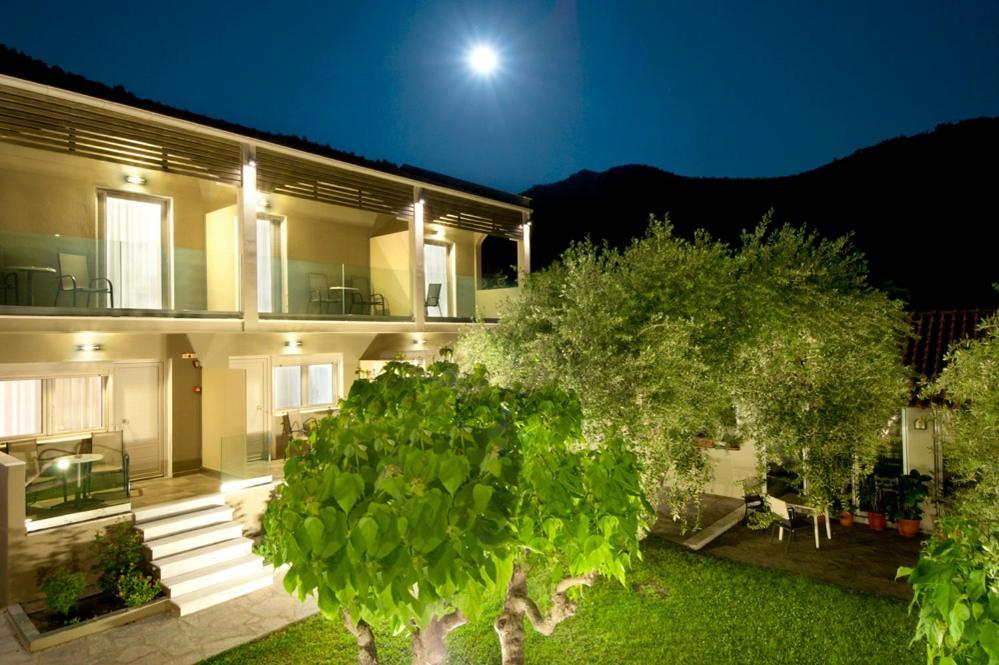 Aparthotel Louloudis Fresh-Adults Only Skala Rachoni  Zimmer foto